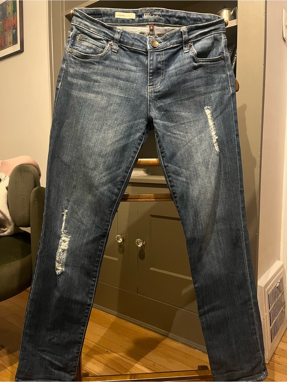 Kut from the Kloth Women's Distressed Dark Blue Boyfriend Jeans